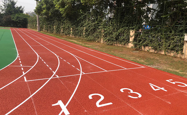 这三种类型的塑胶跑道你知道吗？